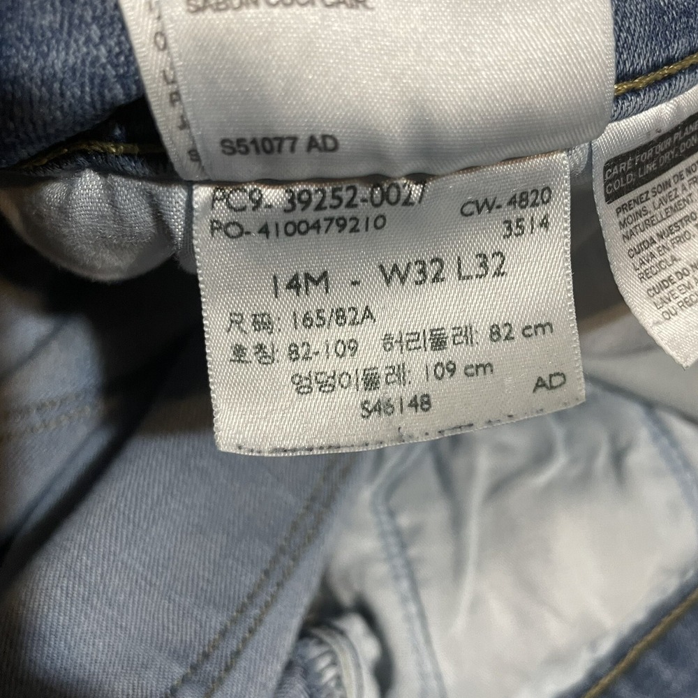 Levis Jean Women sz 32 Classic Bootcut 14M 34x29 Blue Denim Stretch Pants Casual - Picture 11 of 11